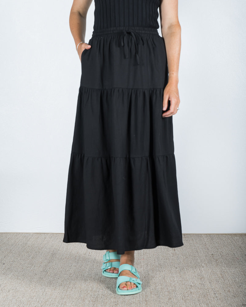 Black cotton 2024 tiered maxi skirt