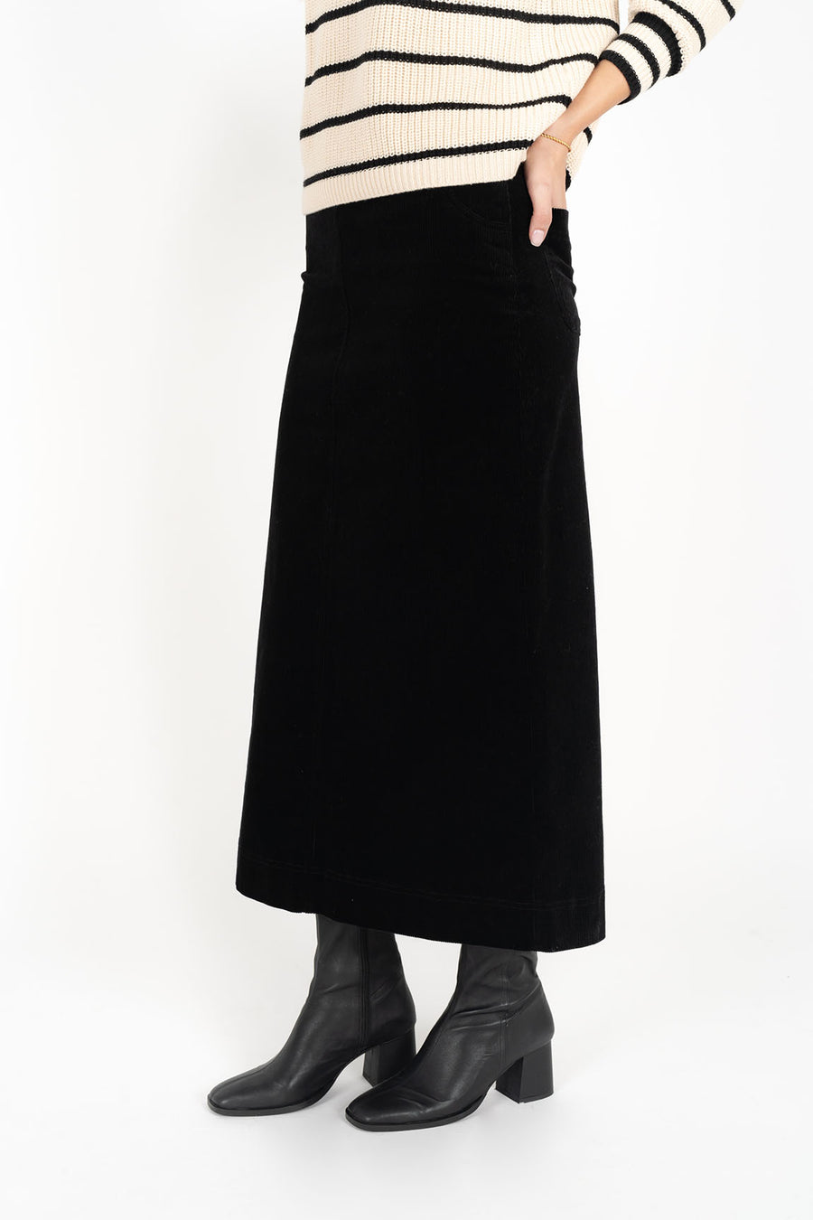 Billie Cord Skirt Midnight