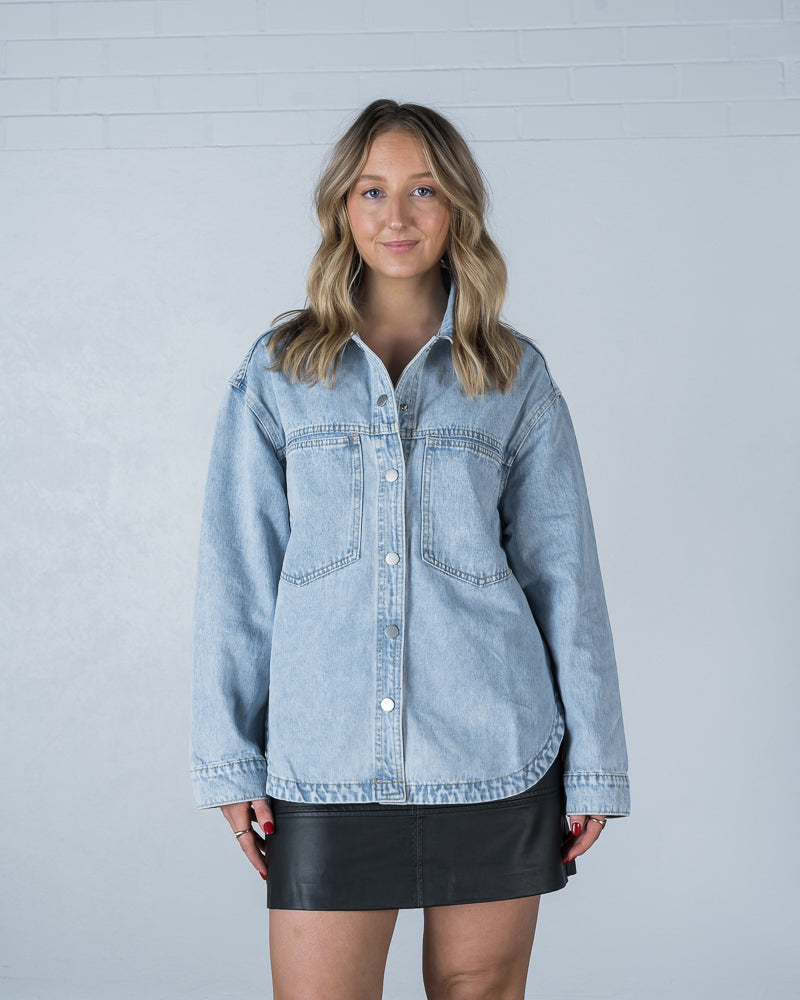 Bobbie Denim Shacket Light Wash