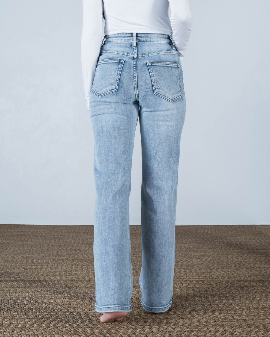 Carlisle Wide Leg Jean Light Wash