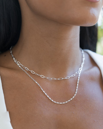 Fine Layered Necklace Silver