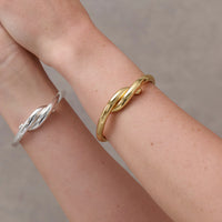 Interlock Twist 18K Gold Plated Bangle