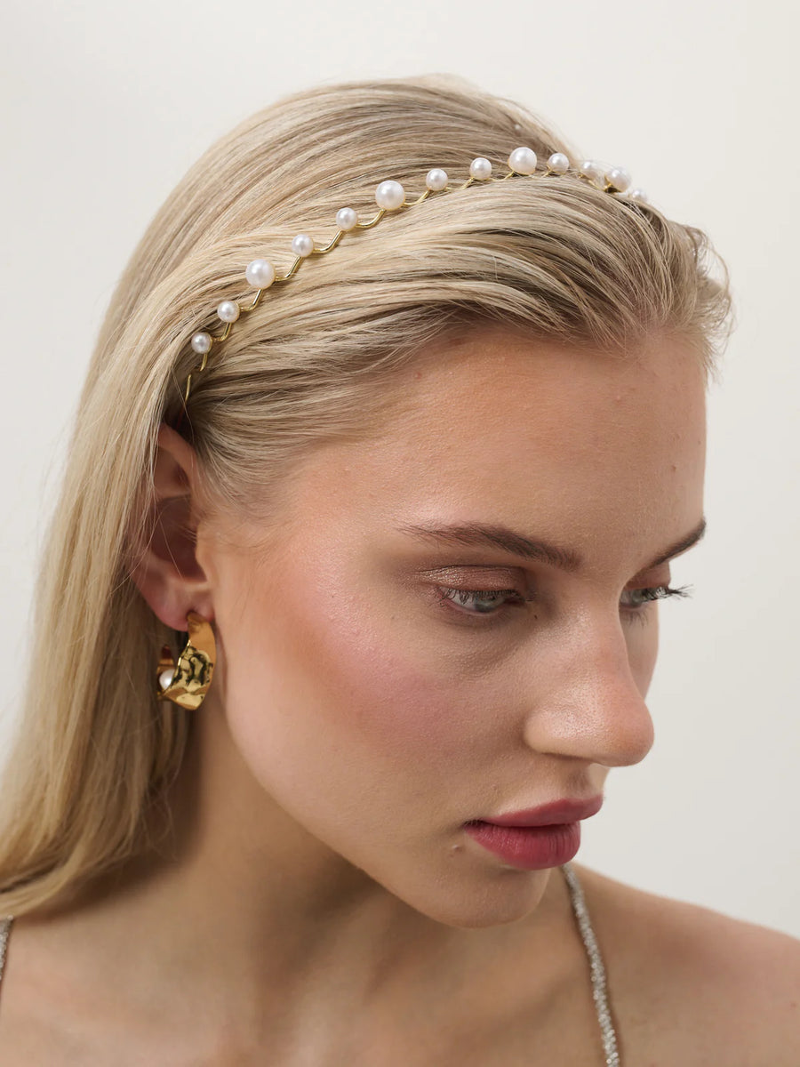 Isla Dainty Pearl Statement Headband