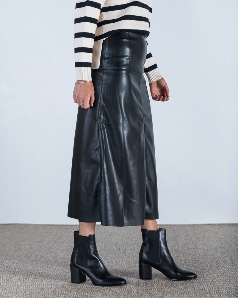 Izzy Faux Leather Skirt Black