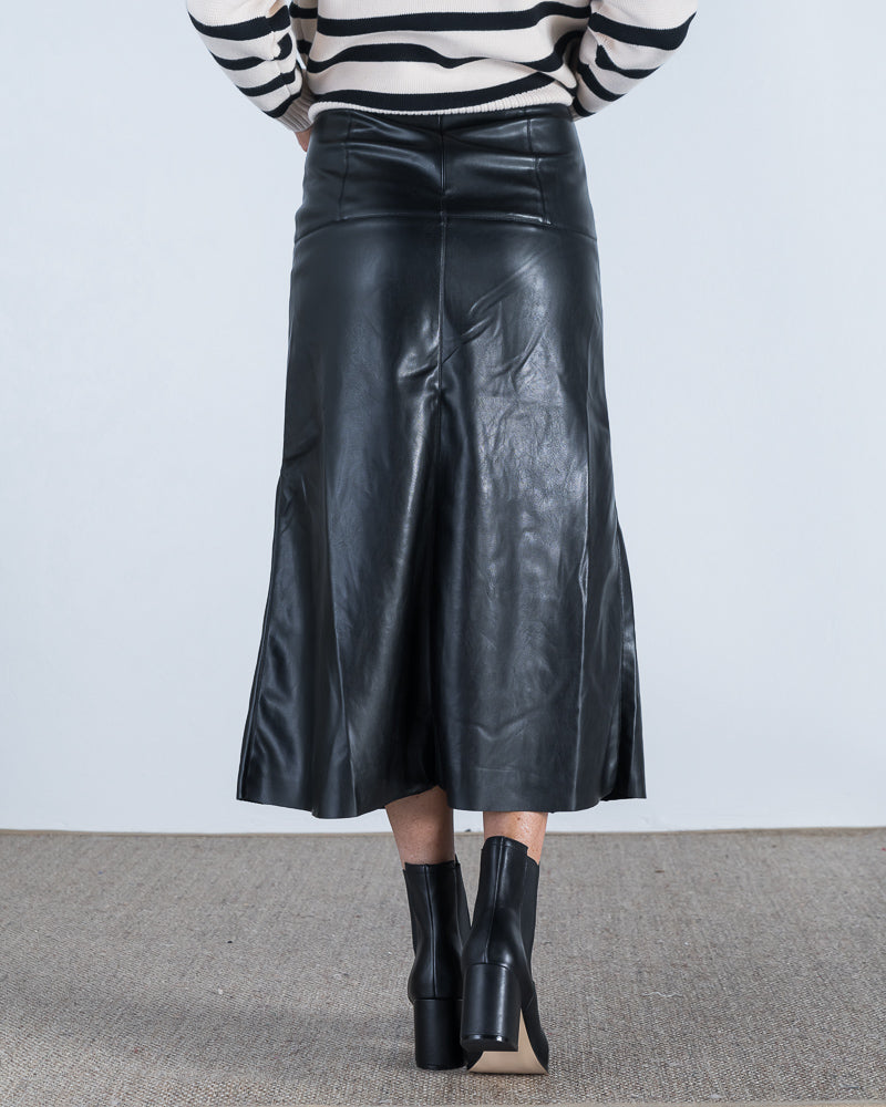 Izzy Faux Leather Skirt Black
