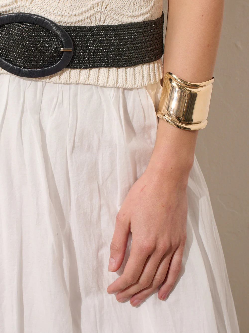 Metal Cuff Bangle Gold