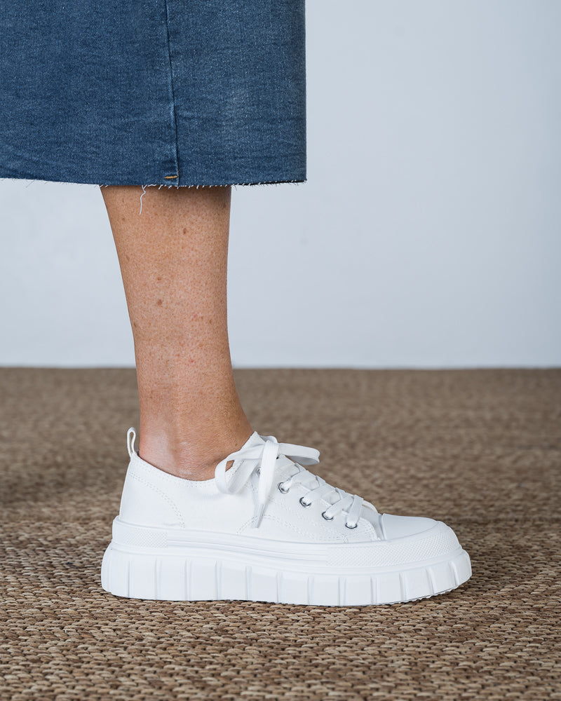 Runna Sneaker White