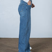 Stevie Wide Leg Jean Mid Wash