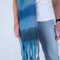 Zeon Fluffy Checked Scarf Blue