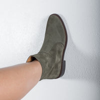 Karina Ankle Boot Artichoke Suede - ONLINE ONLY