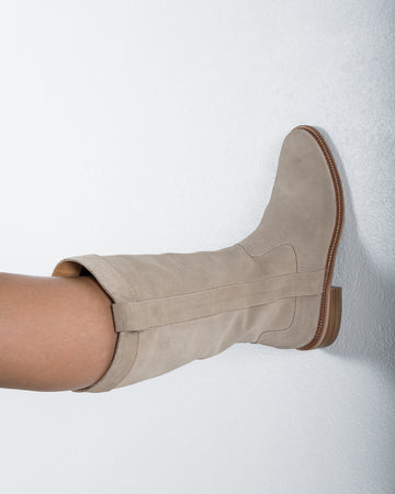 Karmine Boot Taupe Suede